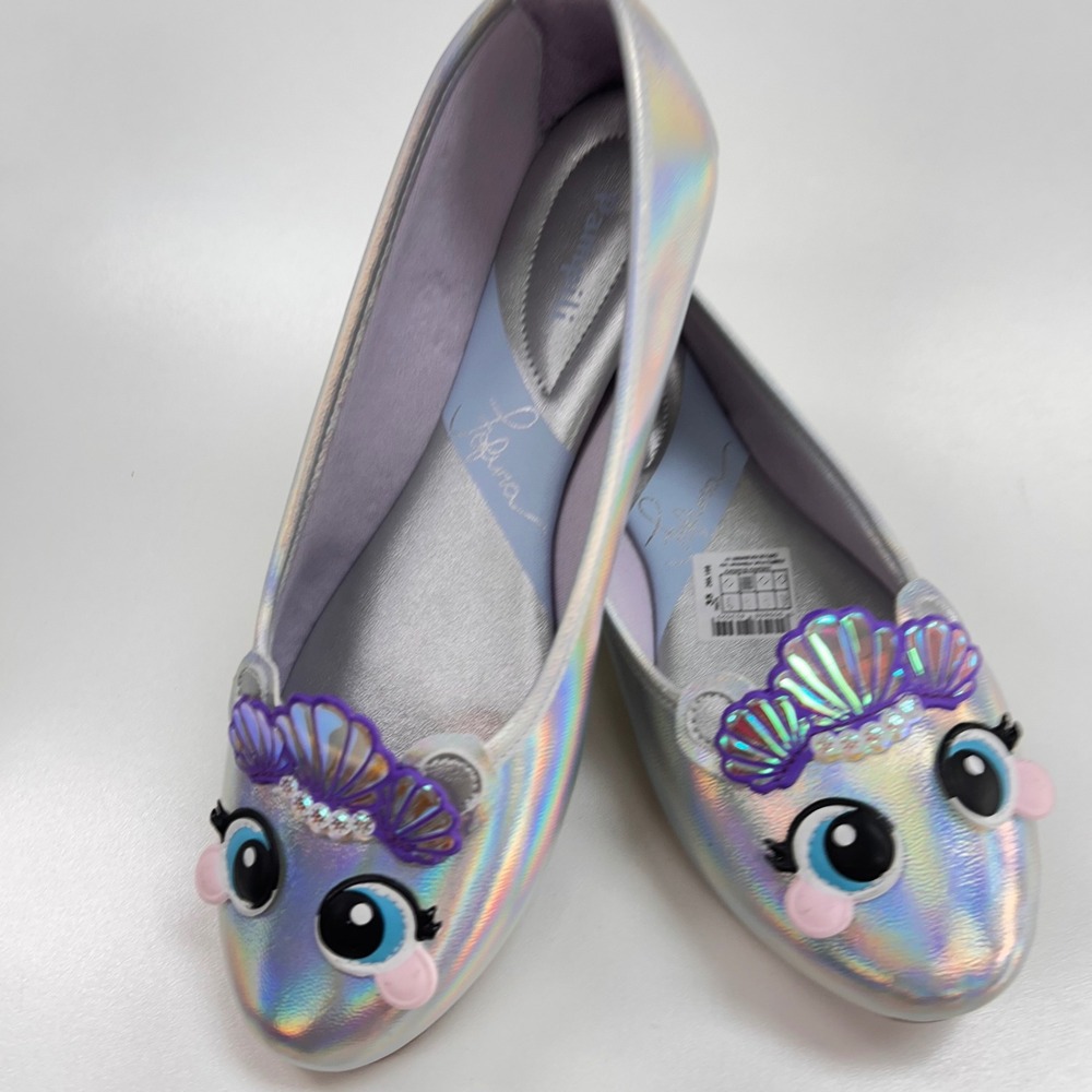 Pampili Fofura Kids Silver Holographic Mermaid Seashell Character Flats Sz 35